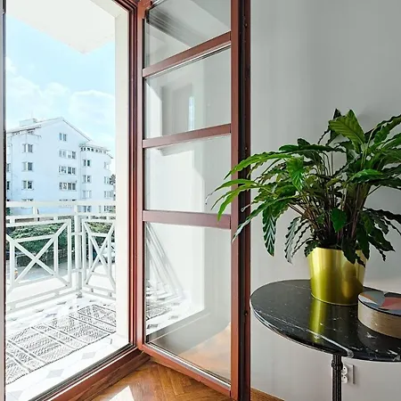 Old Town - Sapiezynska *